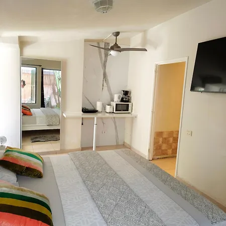 Appartement 2-6 *